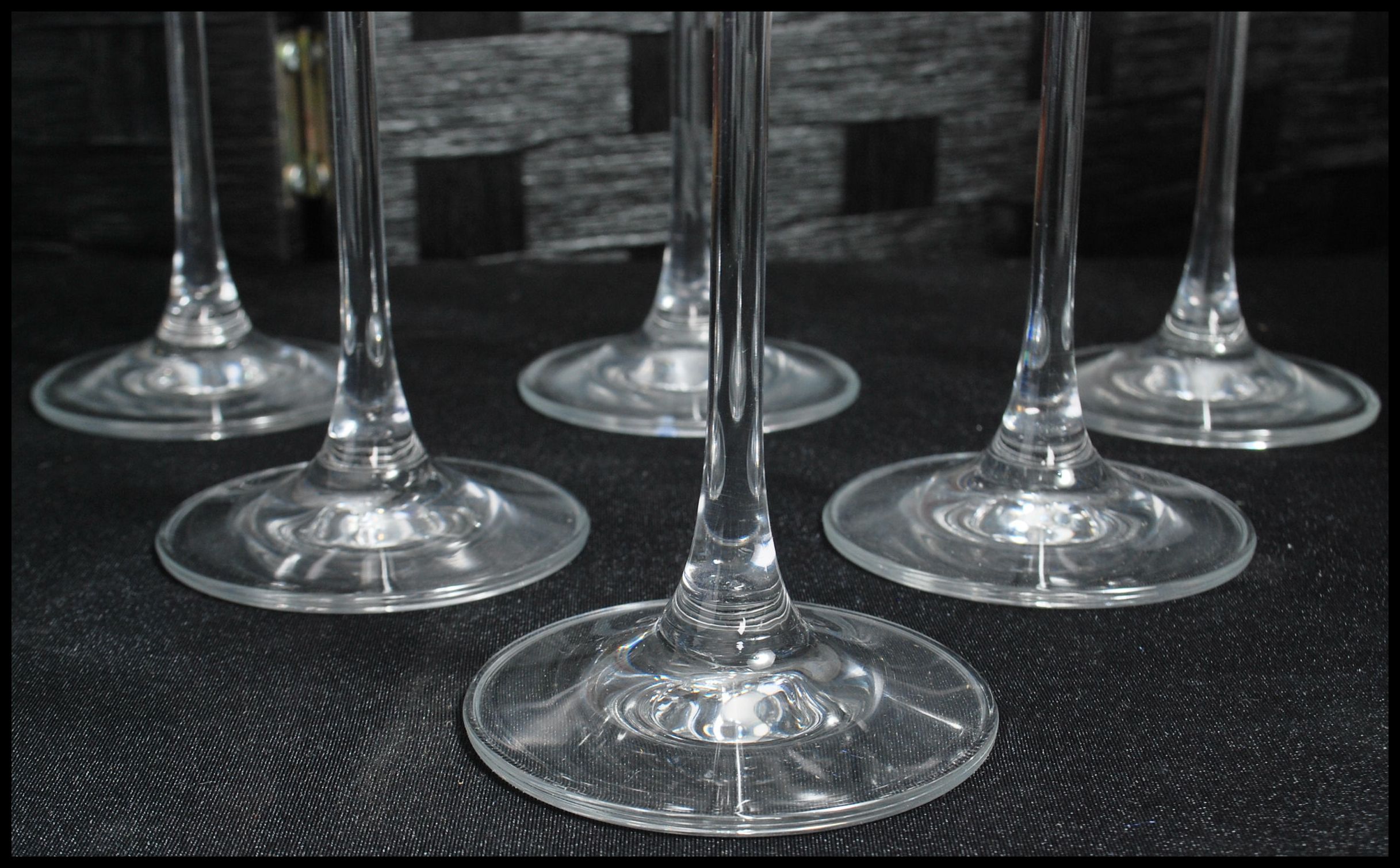 A boxed set of six unused Royal Doulton Finest Glass wine glasses contained within the original - Image 5 of 8