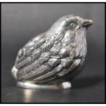 A 925 silver vesta case in the form of a bird. Marked 925. Weight 21g. Measures approx 6cms.