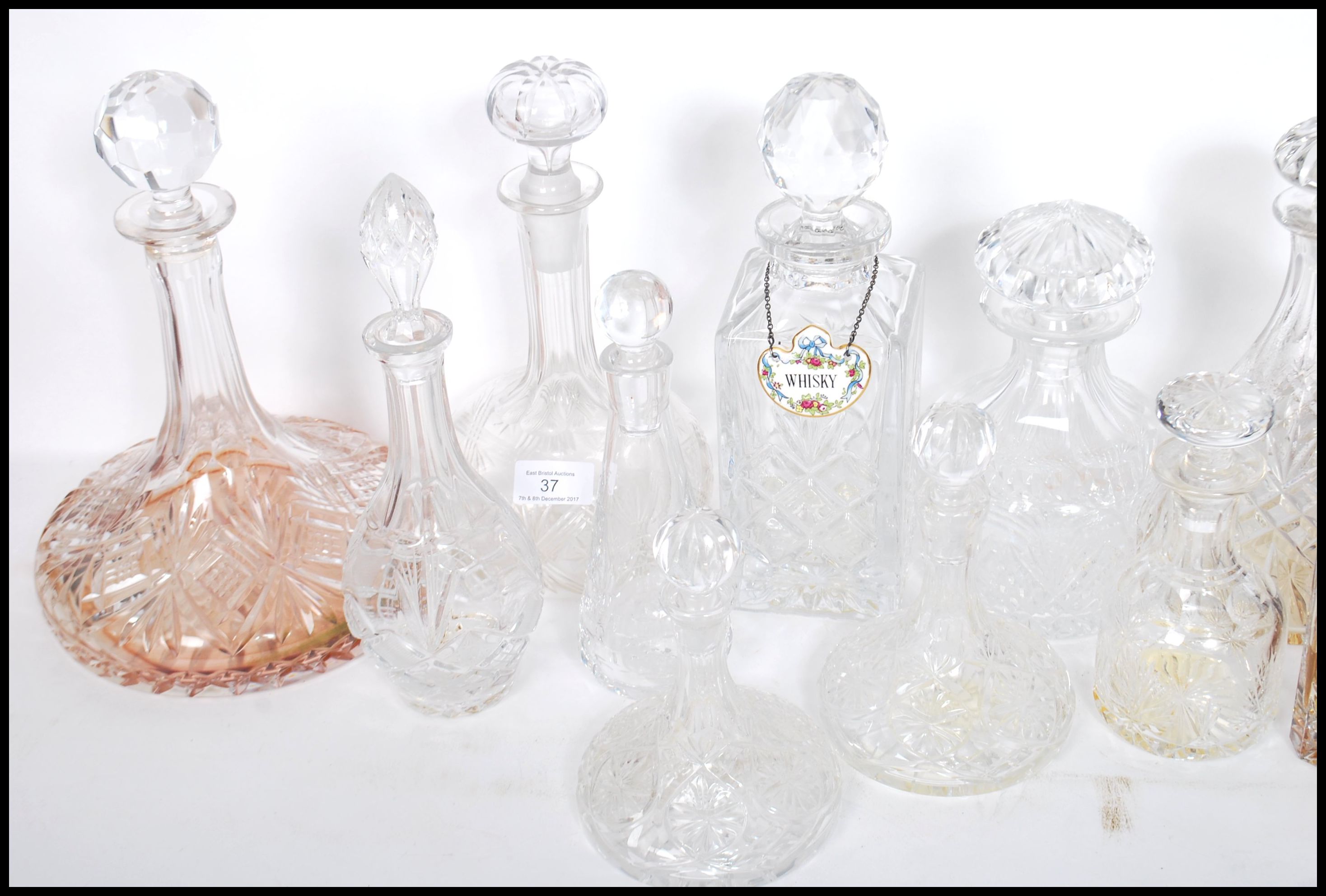 A good collection of vintage early and later 20th century cut glass lead decanters to include a - Image 3 of 5