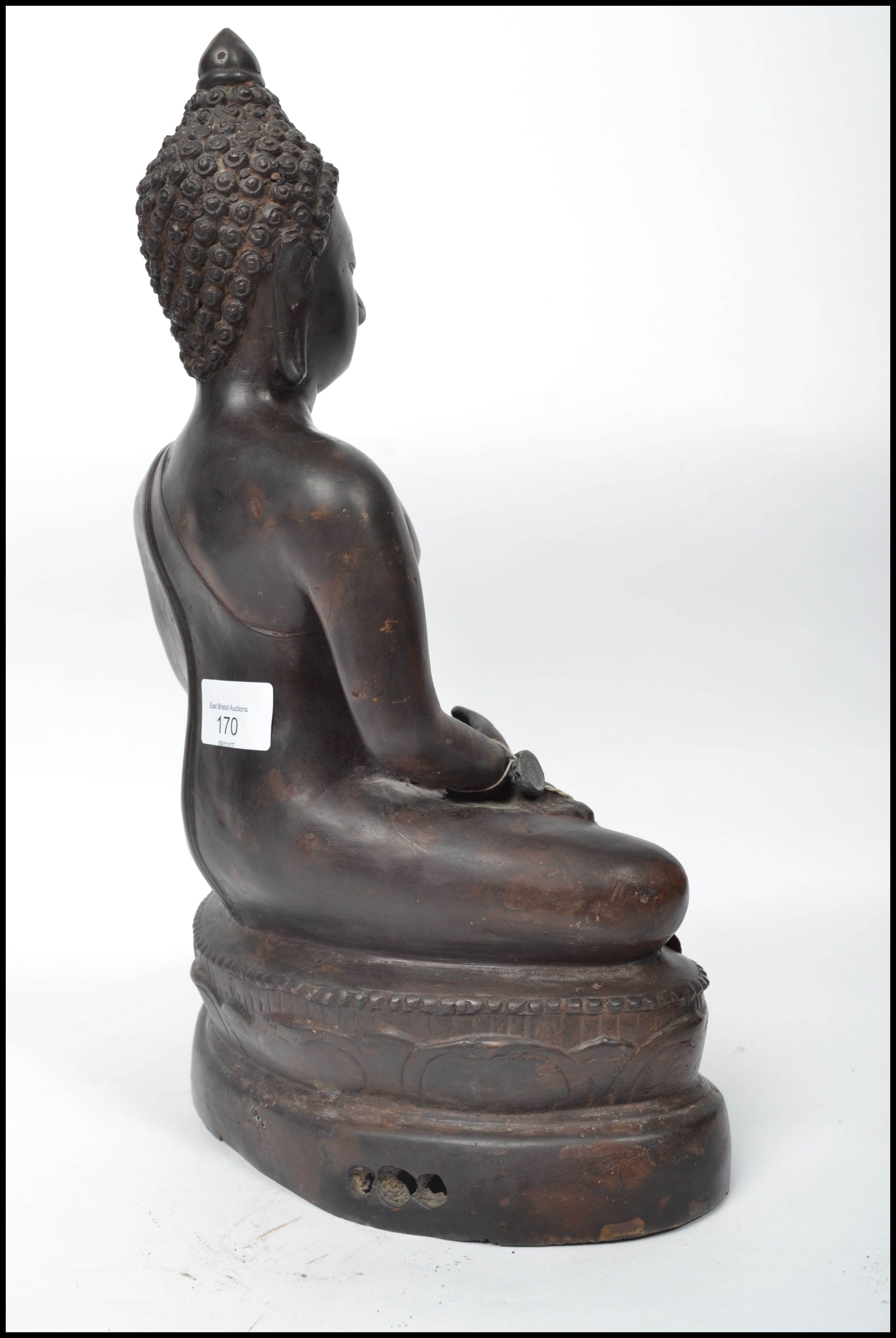 A believed 19th century Chinese bronze hollow cast - Image 5 of 20