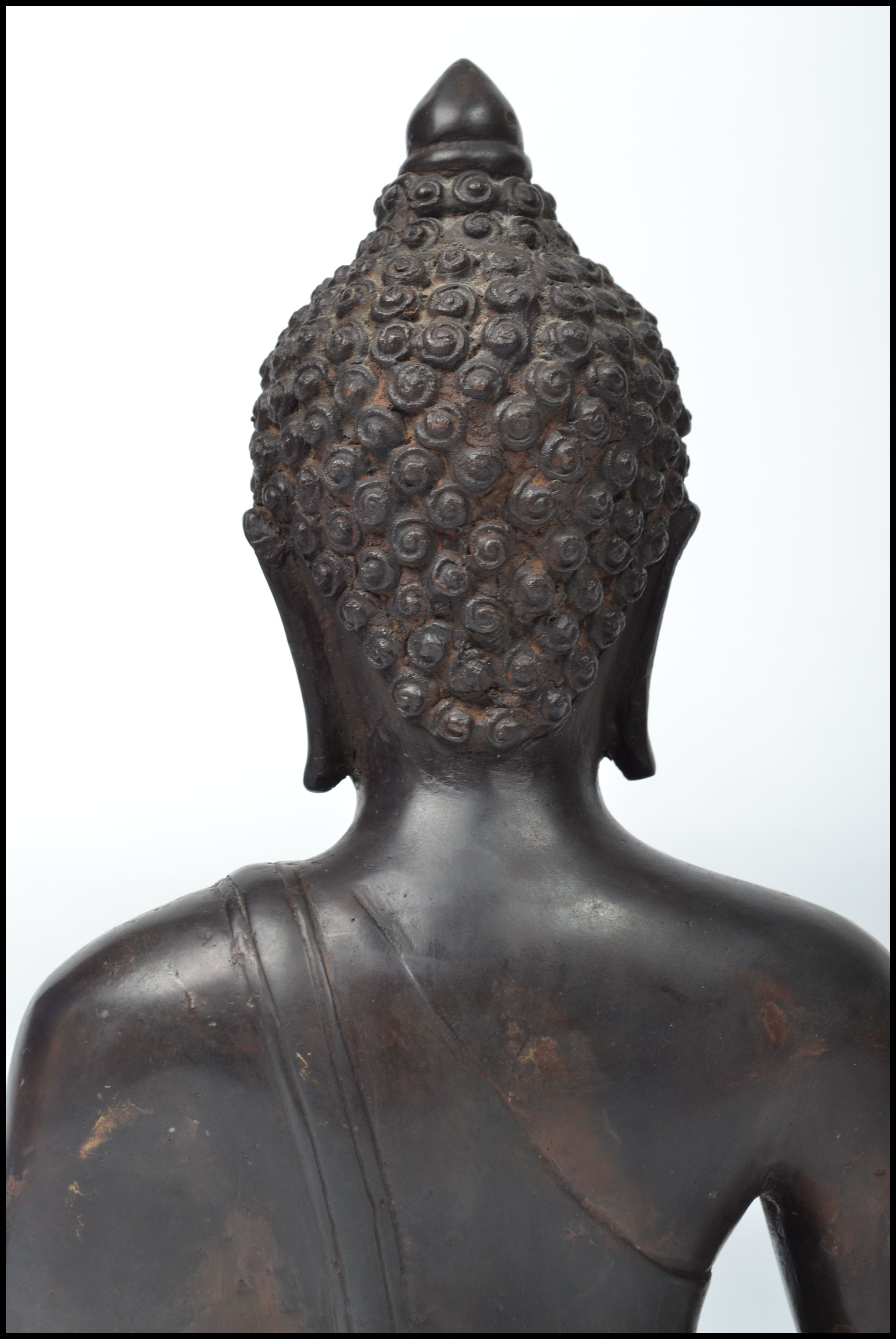 A believed 19th century Chinese bronze hollow cast - Image 9 of 20