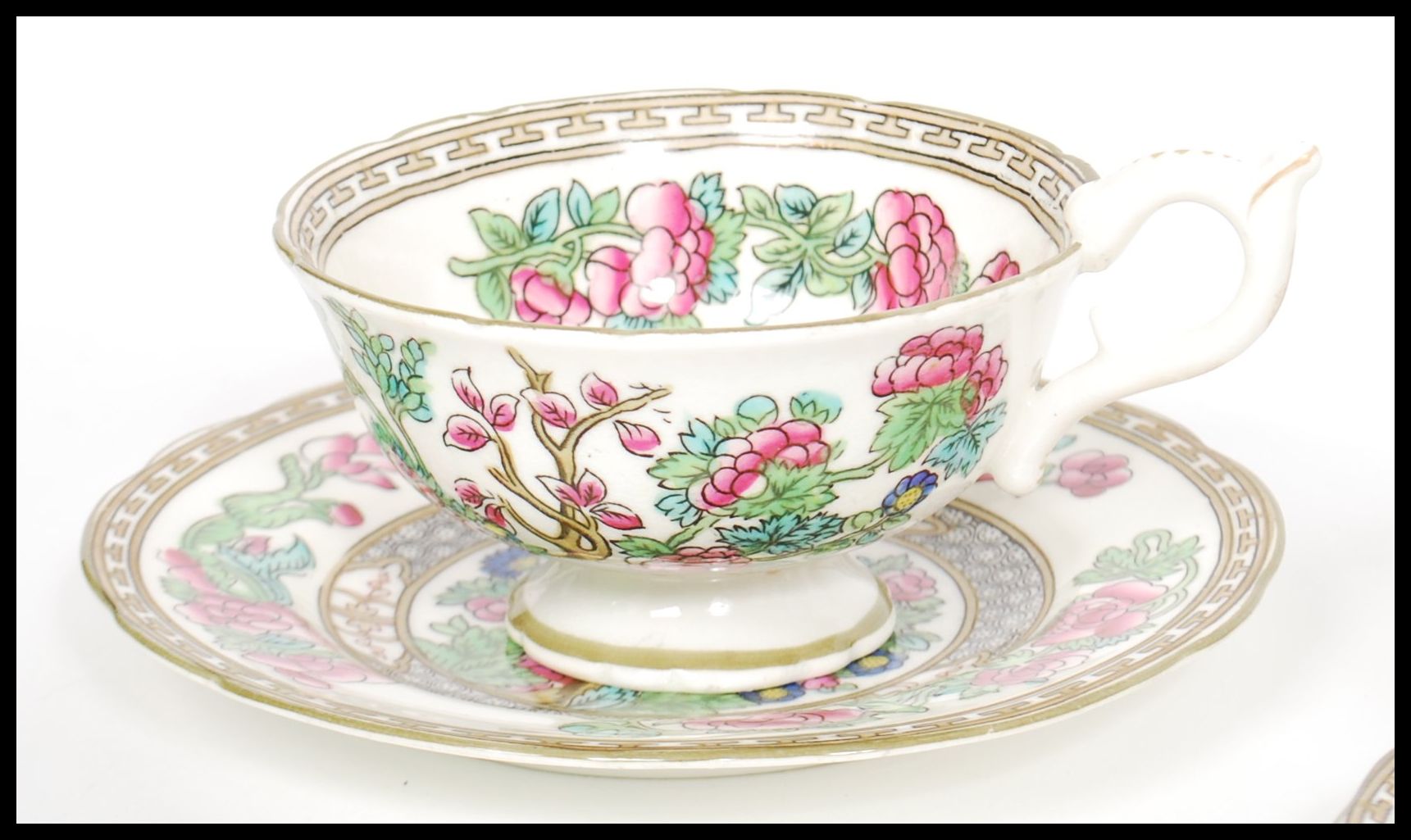 A good group of vintage cups an saucers to include Shelley Maroon Princess cup saucer and creamer - Image 9 of 15