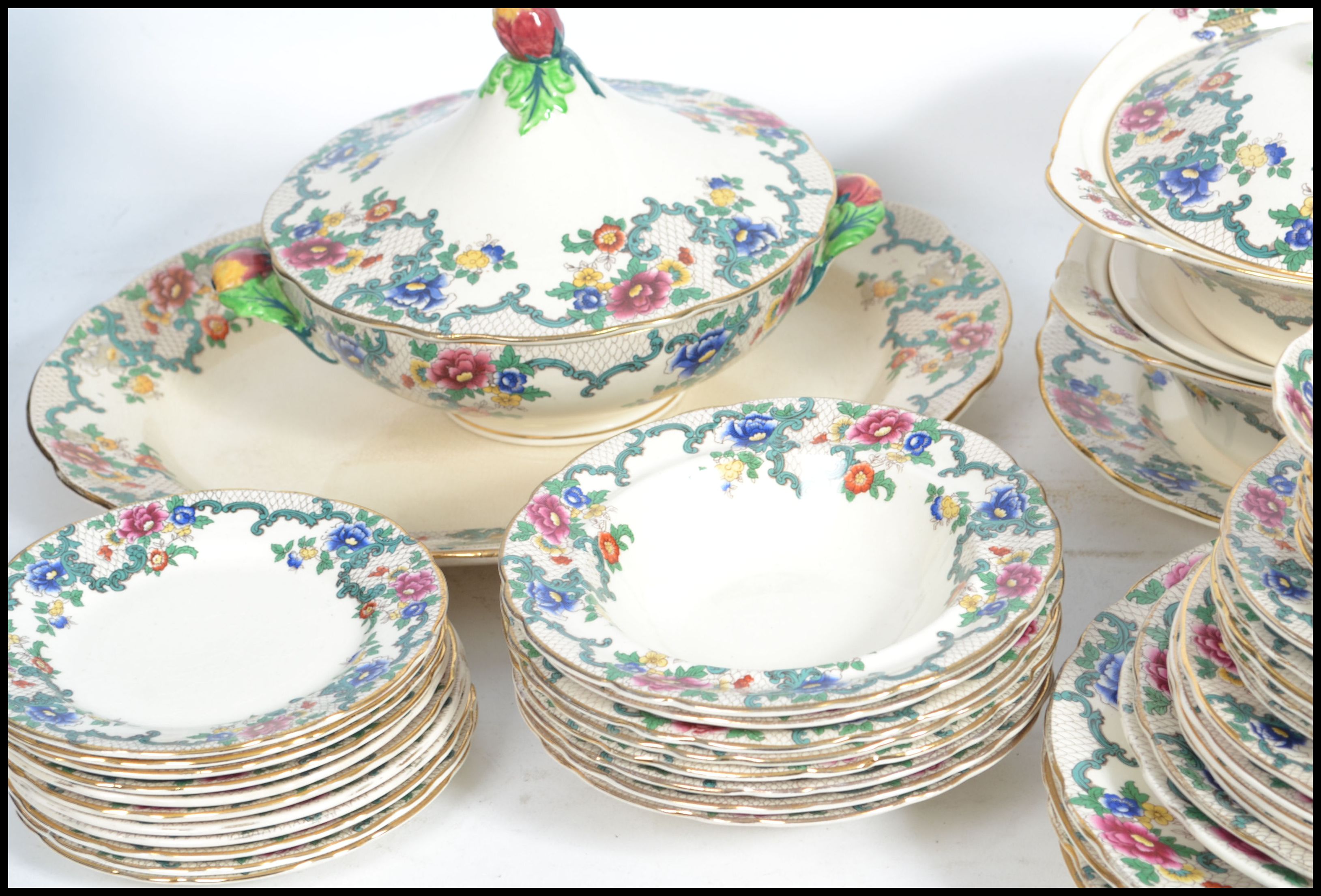 A retro mid century Royal Cauldon dinner / tea service comprising dinner plates, cups, saucers etc - Image 3 of 3