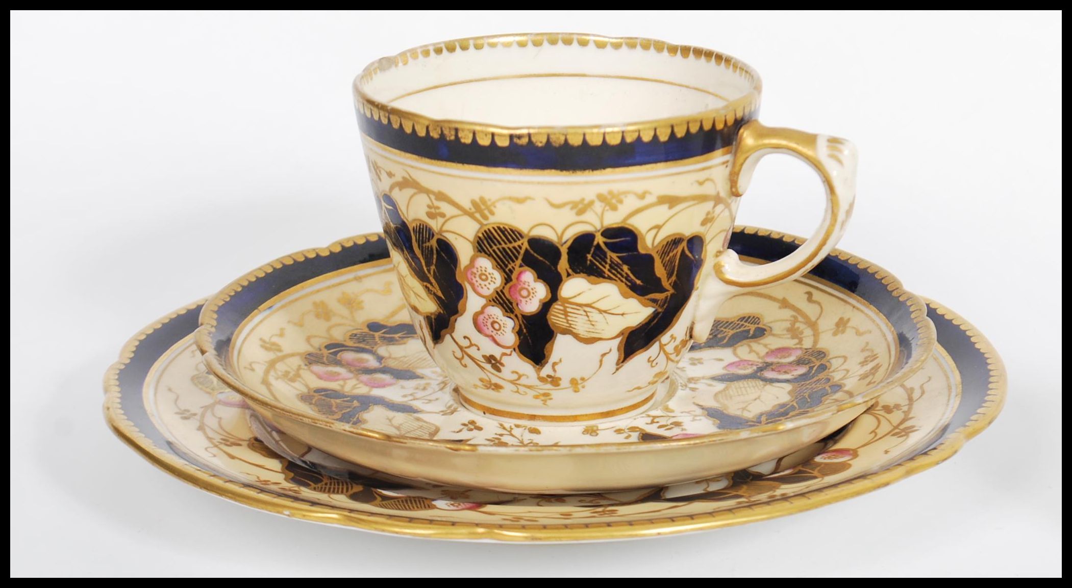 A 19th century Victorian Worcester cup saucer, lidded sugar bowl and creamer milk jug in a - Image 7 of 7