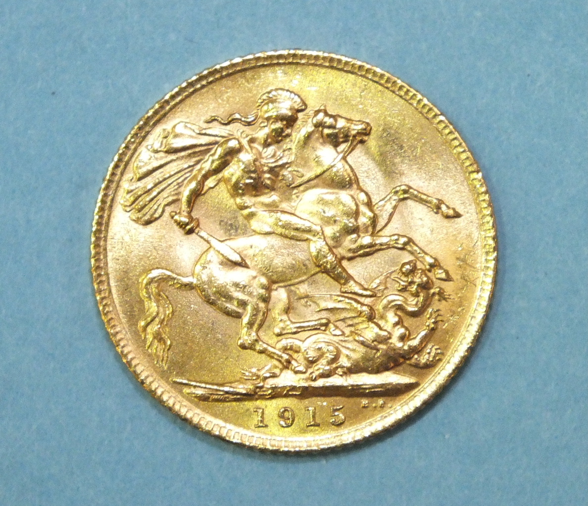 A 1915 sovereign. - Image 2 of 2