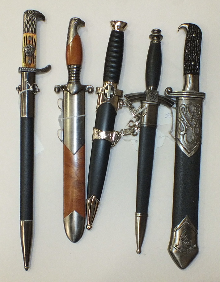 Five replica WWII German daggers, (5).