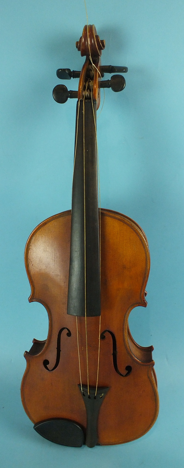 A full-size violin in case, with 25.5cm two-piece back, rosewood tuning pegs and bow. - Image 2 of 9