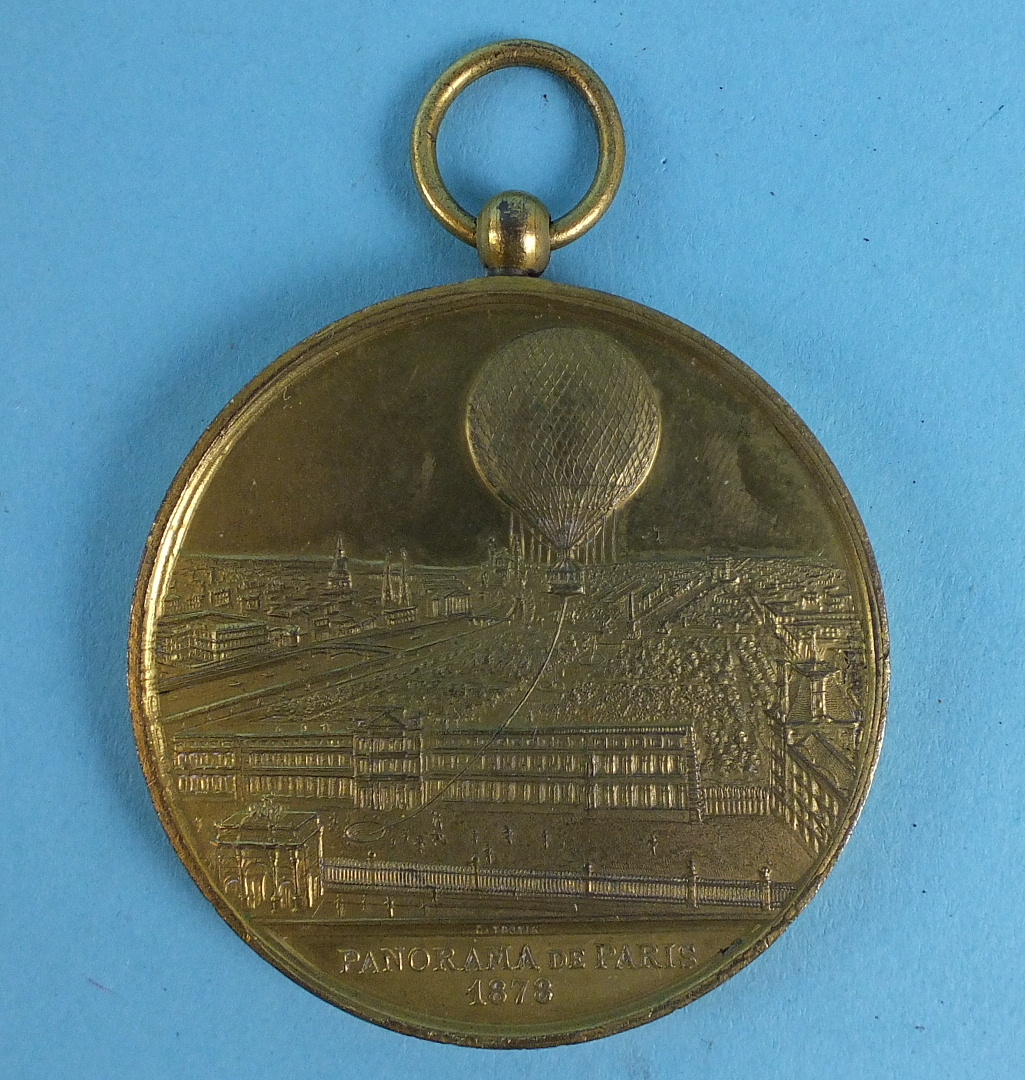 Henry (Henri) Giffard medal, a gilt on bronze medal being a 'Souvenir de Mon Ascension dans Le Grand