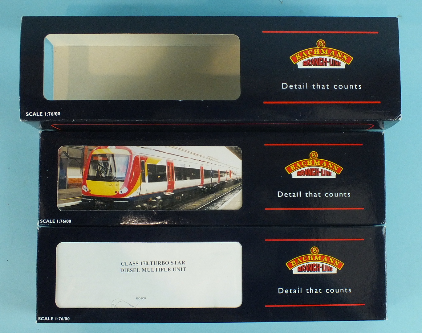 Bachmann, 32-452 Class 170/4 Turbostar 2-car DMU Set, "Southwest Trains", boxed.