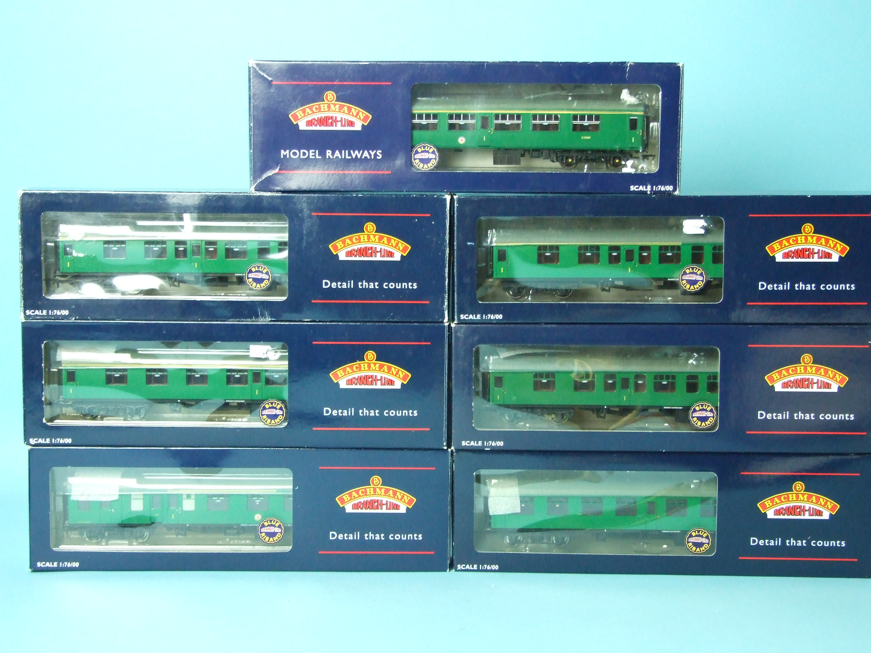 Bachmann, six BR Mk1 and one Mk2 coaches, (green), all boxed, (7).