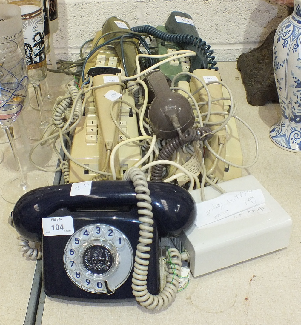 A Queen Elizabeth II Silver Jubilee 1977 commemorative telephone No.2/SA4271 and four trimphones,