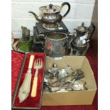 A plated oval galleried tray, various cased and loose cutlery and other plated ware.