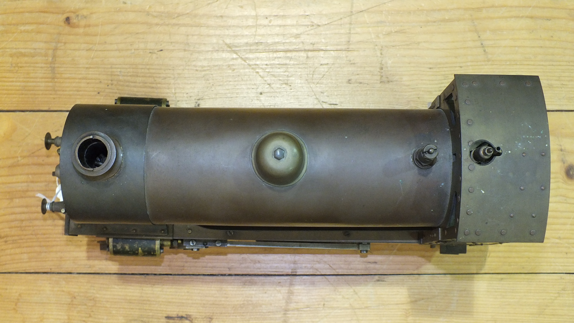 A scratch built live steam 3" gauge 4-4-0 locomotive and bogie tender, brass and copper, - Image 2 of 10