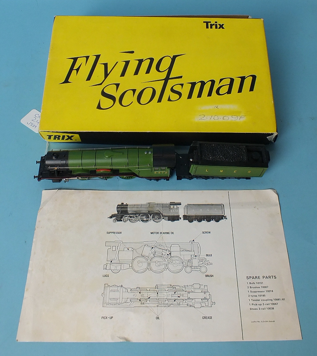 Trix OO gauge 1180 A3 LNER 4-6-2 locomotive, "Flying Scotsman", no.4472 in Trix box with paperwork.