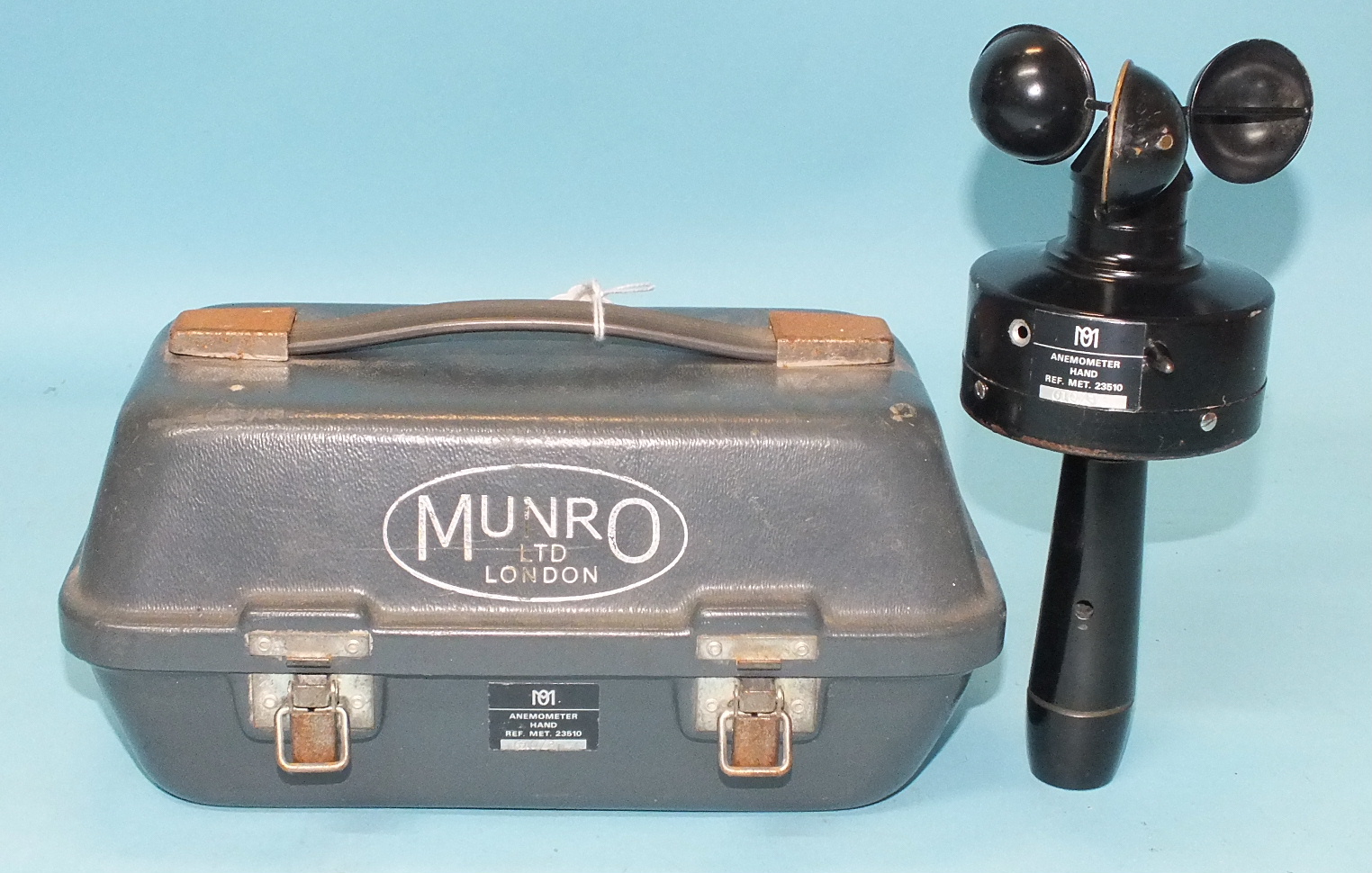 A Munro Ltd, London, anemometer, cased.
