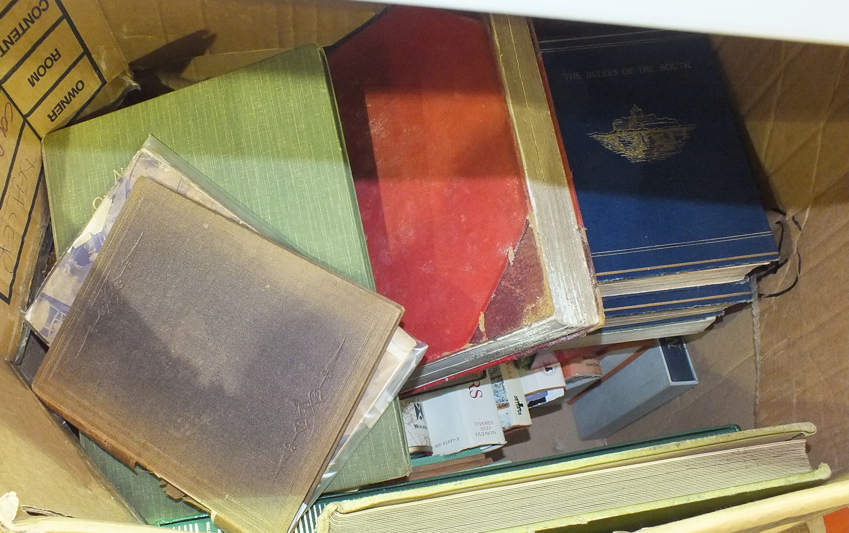 A quantity of books on general subjects, the contents of two boxes. - Image 2 of 2