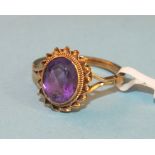 A 9ct gold ring set amethyst, size m, 2.5g.