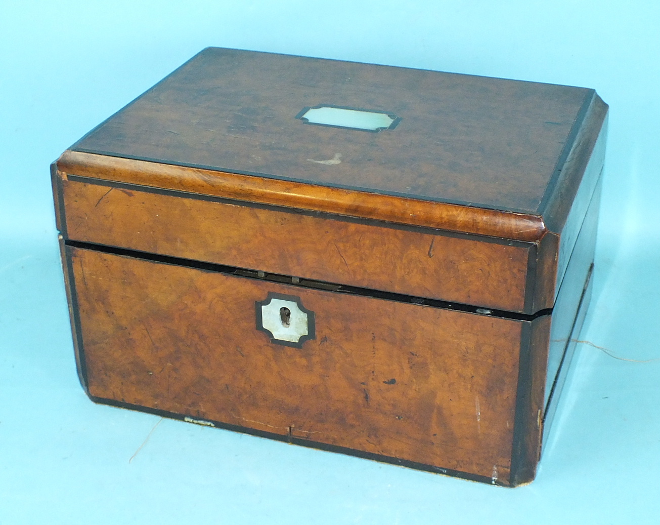 A Victorian ladies burr walnut dressing case fitted with seven plated-mount bottles and trinket - Image 2 of 2