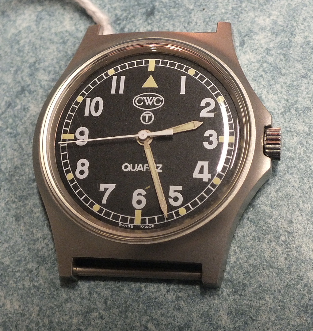 A modern CWC military wrist watch marked "W10/6645-99 5415317 1865/05".