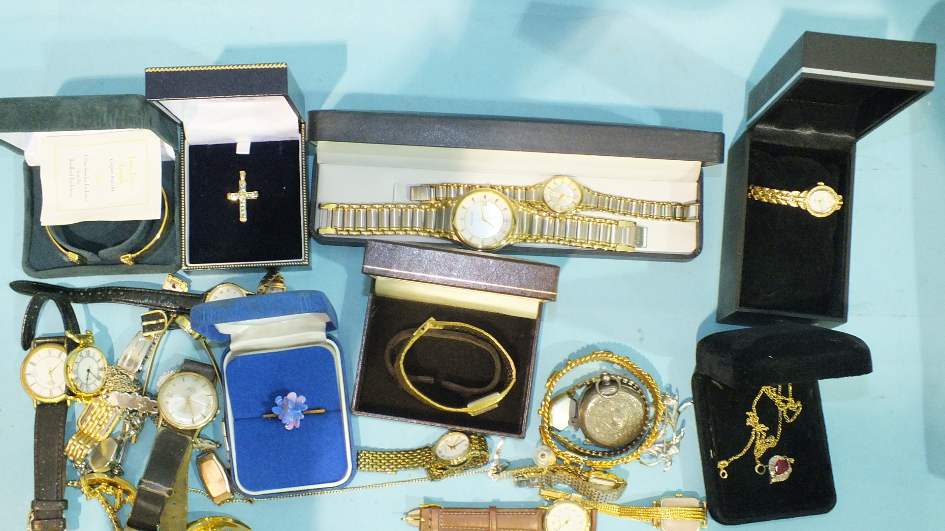 A pair of ladies and gents matching Accurist wrist watches, various other wrist watches, Franklin