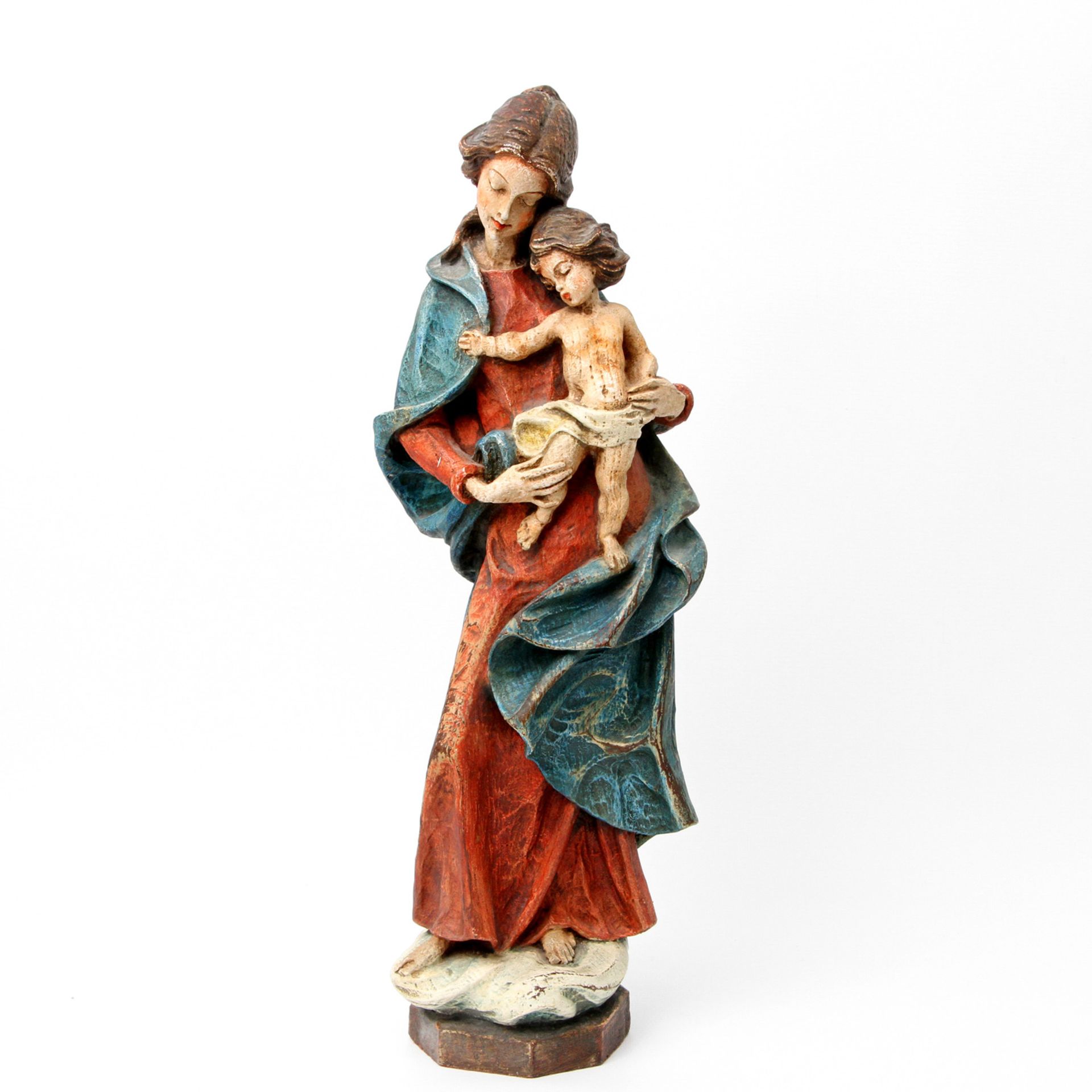 Liebreizende Figurengruppe Maria mit Kind, 20. Jh. Stehende Muttergottes mit Kind auf Sockel, farbig