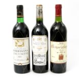 DREI FLASCHEN RIOJA Drei Flaschen: 1 x Campo Burgo Reserva 1990, 1x Herederos del Marqués de