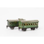 MÄRKLIN Personen- und Gepäckwagen 1731/1732, Spur 0, 1930er Jahre, Blech, bestehend aus