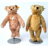 STEIFF zwei Replica-Teddybären, um 1980, bestehend aus 1x Teddy Rosé Nr. 0171/41, 1987-1989: Replica