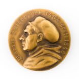 Bronzemedaille zum Gedenken an MARTIN LUTHER, 10. November 1933, Zur Erinnerung an die 450.