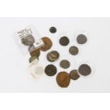 Antike / Frühmittelalter - Konvolut von 17 Münzen, Schwerpunkt bei den spätrömischen Münzen,
