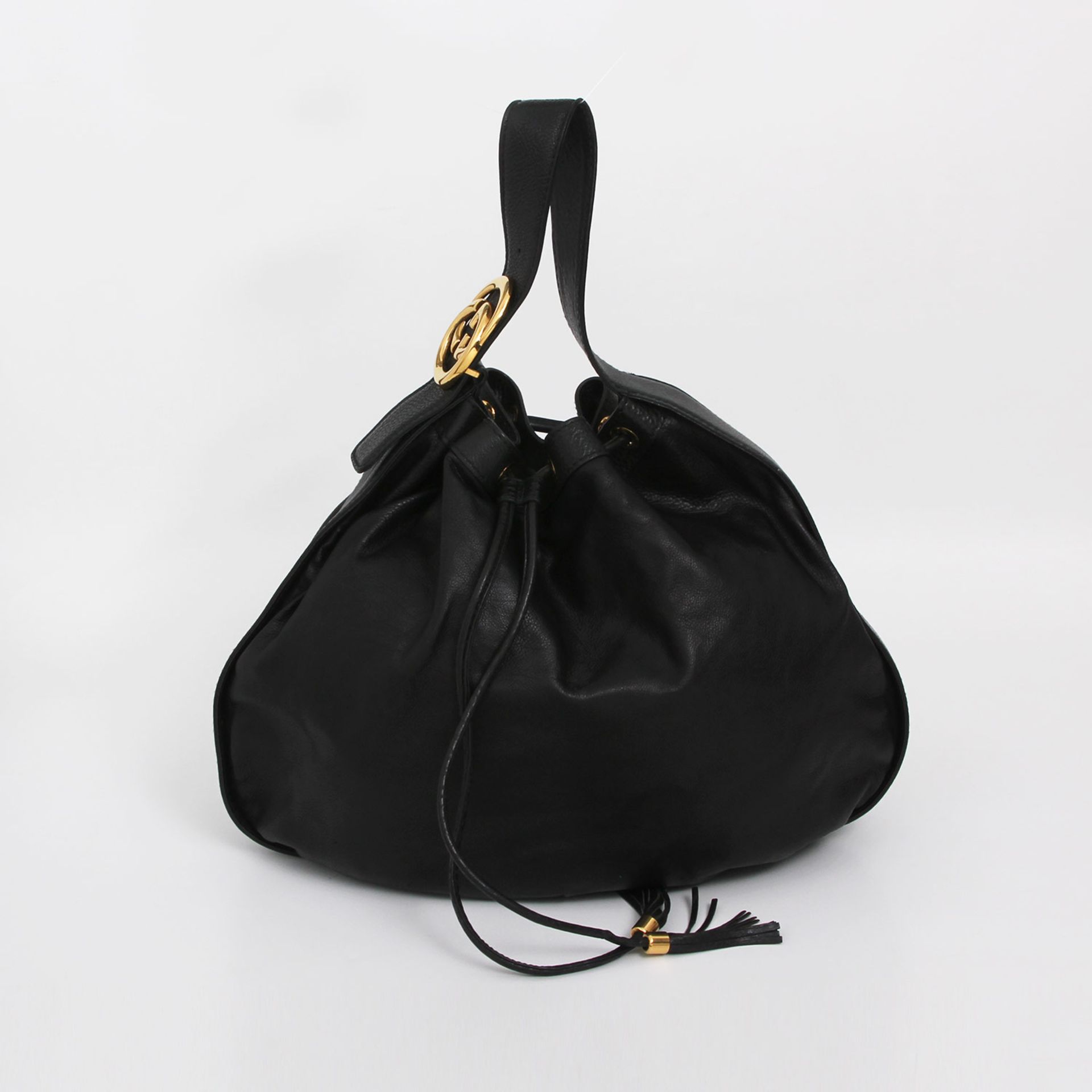 GUCCI lässig-elegante Hobobag; schwarz, angenehm weiches Leder mit Besatz und Schultergurt aus