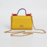 DOLCE&GABBANA edle Handy-/Kartenumhängetasche "SICILLY VON BAG". NP. ca.: 600,-. Strukturiertes