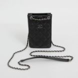 CHANEL reizendes Crossbodytäschchen/-etui, Koll. 2015-2015. NP. ca.: 900,-. Schwarzes Nappaleder