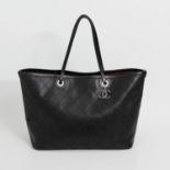 CHANEL edler Shopper, Koll. 2014-2015. NP. ca.: 2.500,-. XXL Shopper aus schwarzem Kaviarleder