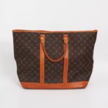 LOUIS VUITTON VINTAGE praktische Shoppertasche "SAC WEEKEND". Wohl 80er Jahre. Monogram Canvas