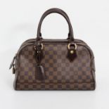 LOUIS VUITTON schicke Henkeltasche "DUOMO", Koll. 2006. Letzter LP. ca.: 950,-. Damier Ebene Serie,