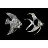 Two silver fish ornaments, stamped 800, each 4 cm high, 30 gr. (2)