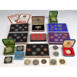 100 gram silver ingot and a collection of modern commemorative coins,