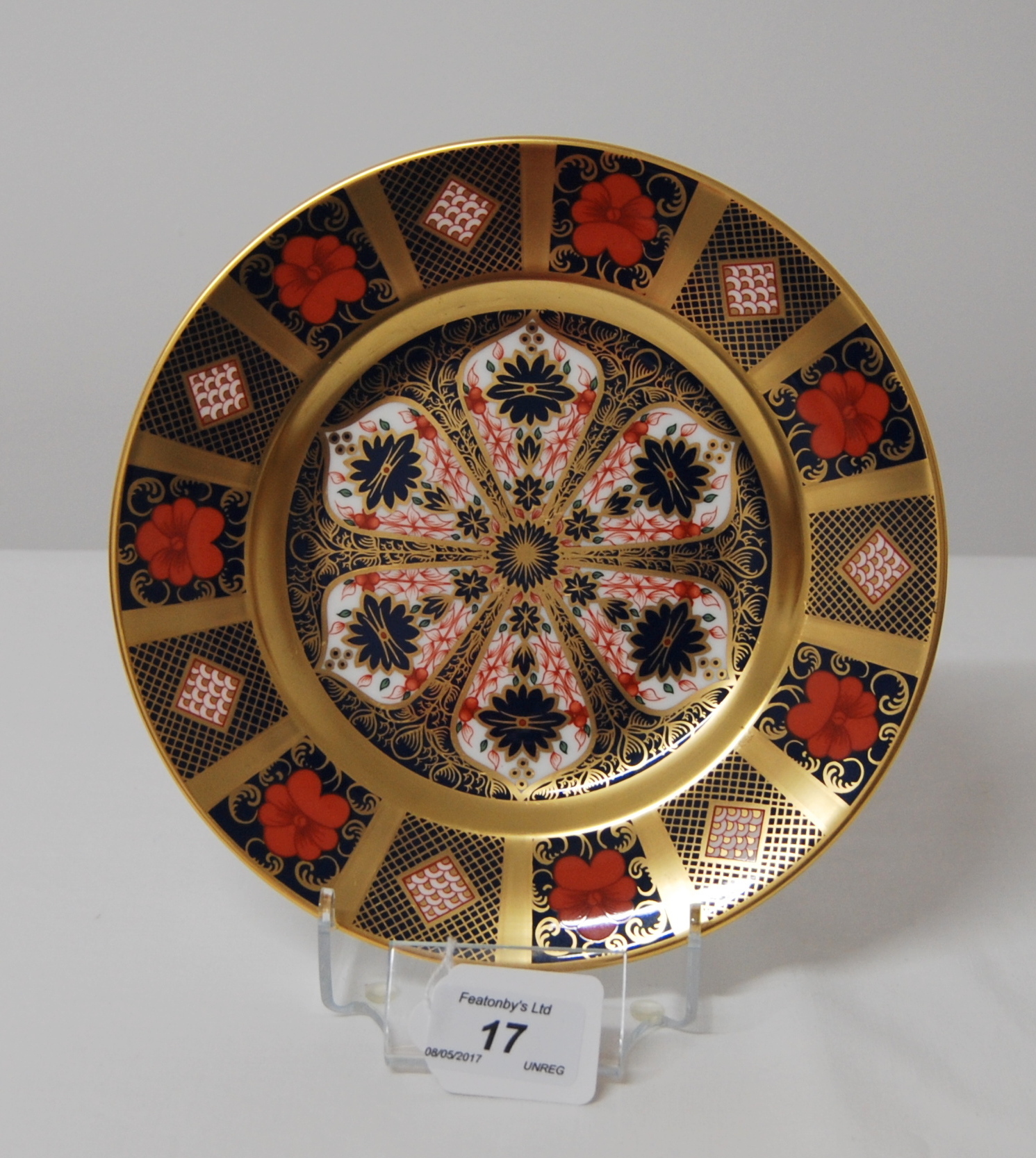 FIRST QUALITY ROYAL CROWN DERBY OLD IMARI SGB NO.1128 PLATE, DATE CODE MMVIII (2008), 21.