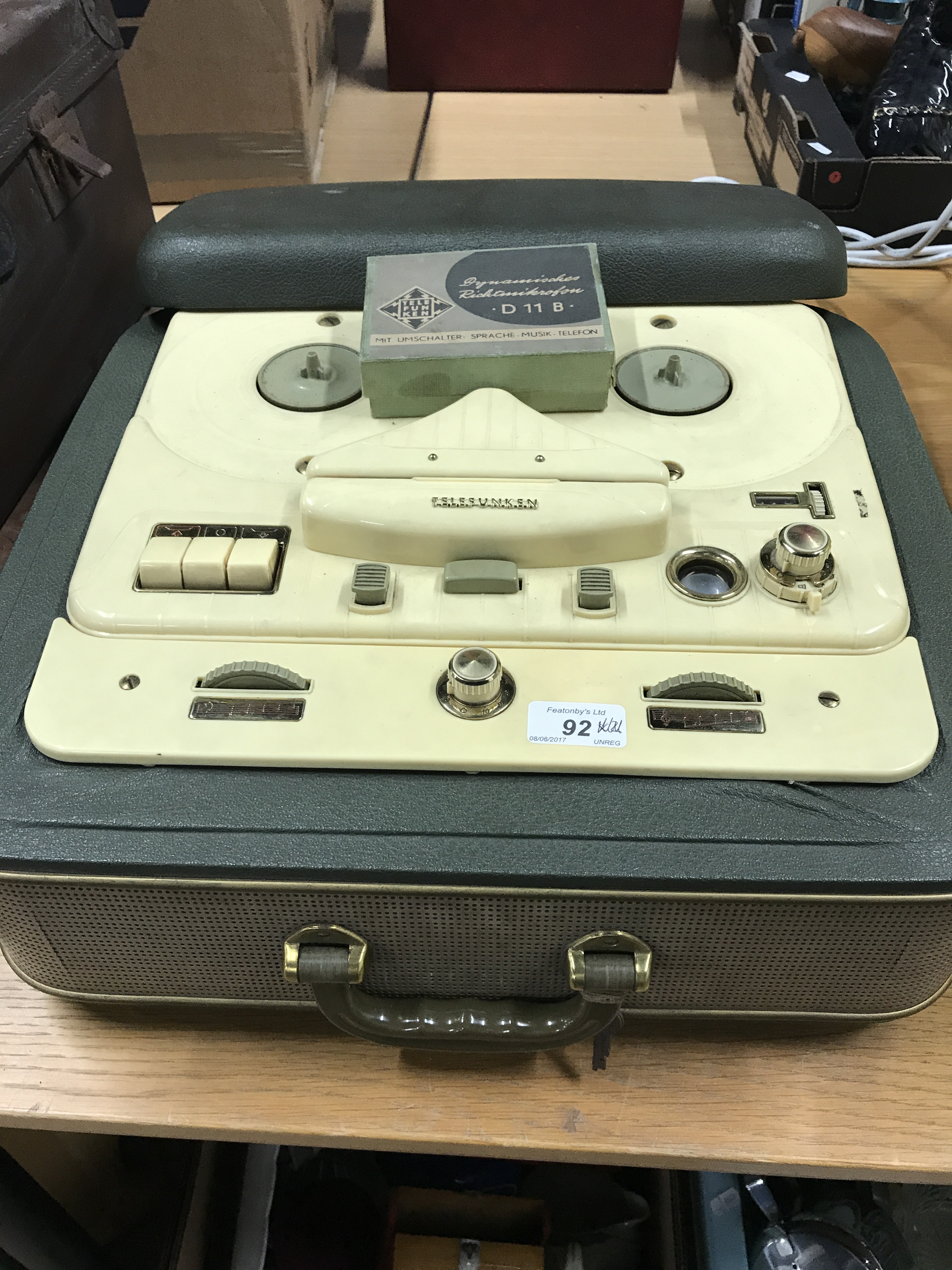 VINTAGE TELEFUNKEN REEL TO REEL TAPE RECORDER