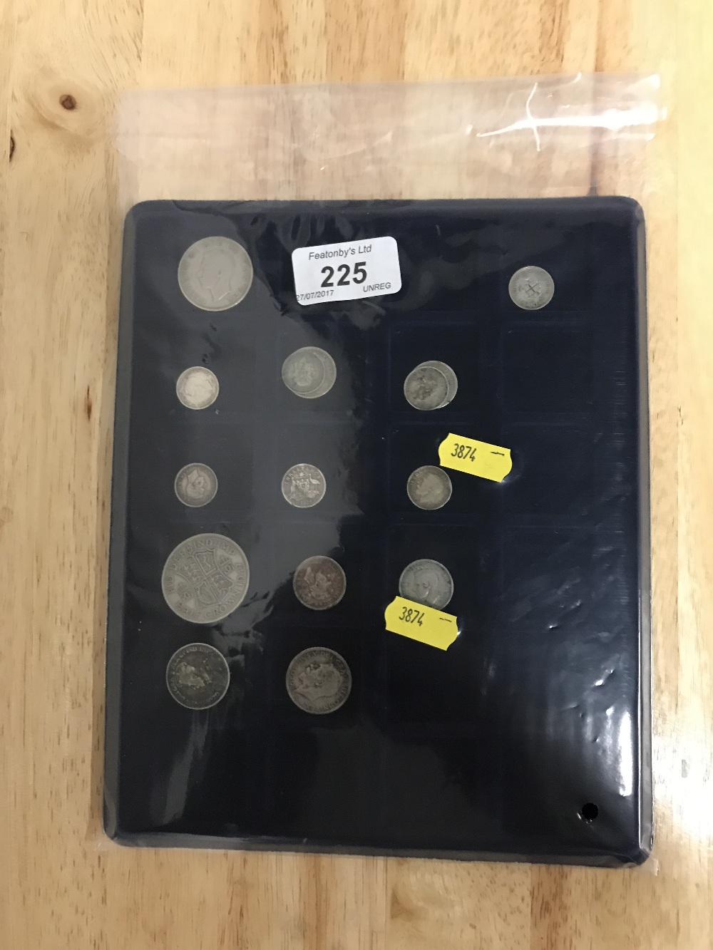 TRAY OF BRITISH COINS