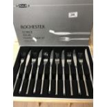 ROCHESTER 12 PIECE STEAK SET