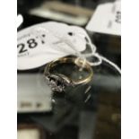 VINTAGE 18 CT GOLD & PLATINUM RING