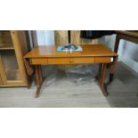 VINTAGE SOFA TABLE