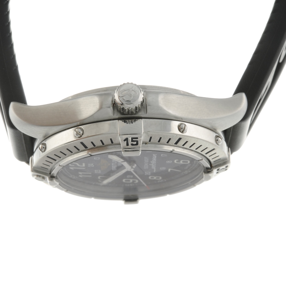 BREITLING - a gentleman's Aeromarine Colt wrist watch. Stainless steel case with calibrated bezel. - Image 3 of 4
