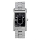BAUME & MERCIER - a mid-size Hampton Classic bracelet watch. Stainless steel case. Reference