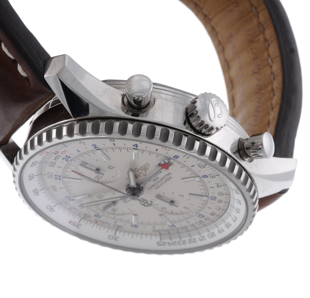 BREITLING - a gentleman's Navitimer World chronograph wrist watch. Stainless steel case with slide - Image 3 of 4