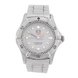 TAG HEUER - a mid-size 2000 Series bracelet watch. Stainless steel case with calibrated bezel.