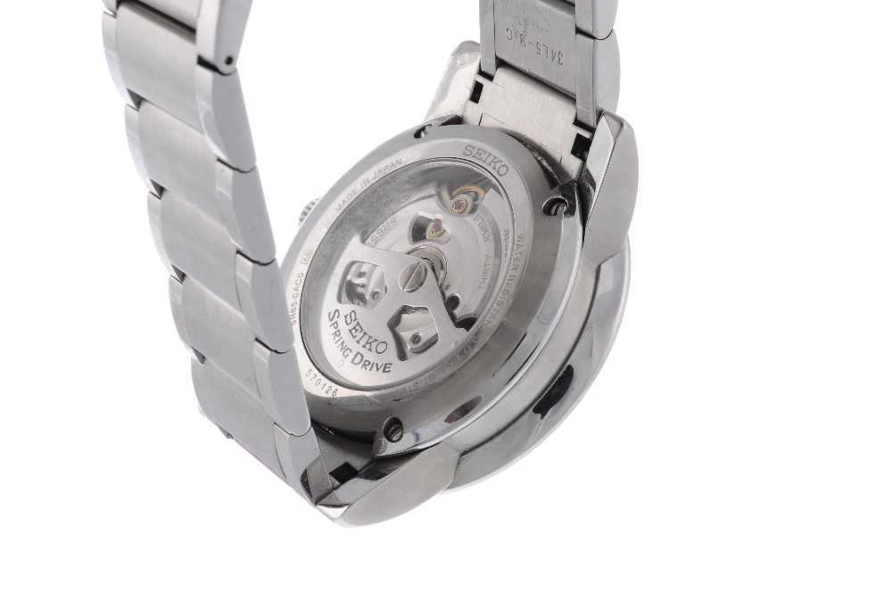 SEIKO - a gentleman's Spring Drive bracelet watch. Stainless steel case with exhibition case back. - Image 2 of 4