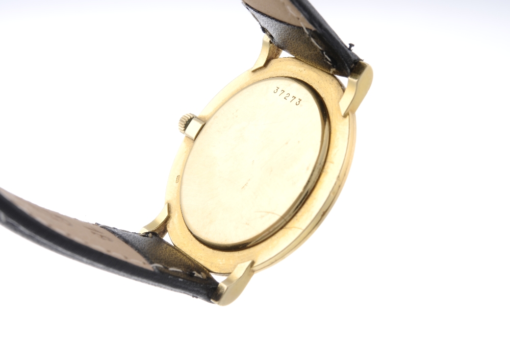 AUDEMARS PIGUET - a gentleman's wrist watch. Yellow metal case, stamped 18K with poincon. Numbered - Image 2 of 4